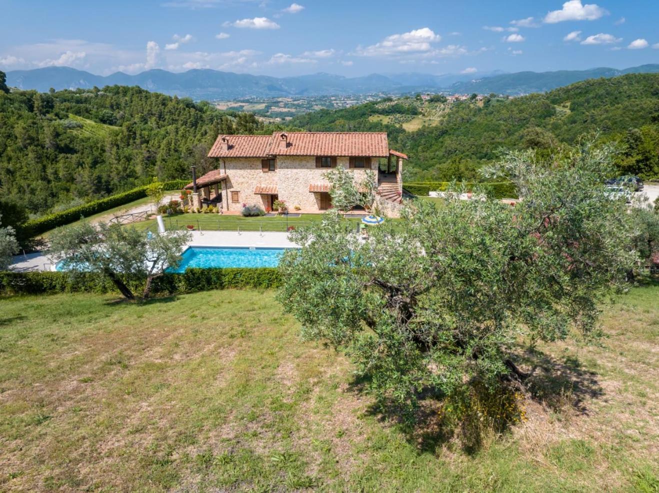 Isola Farm stay Sant'Urbano